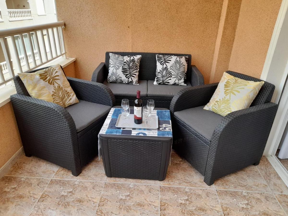 Luxury 2 Bedrooms Apartment With A Garage Torrevieja Zewnętrze zdjęcie